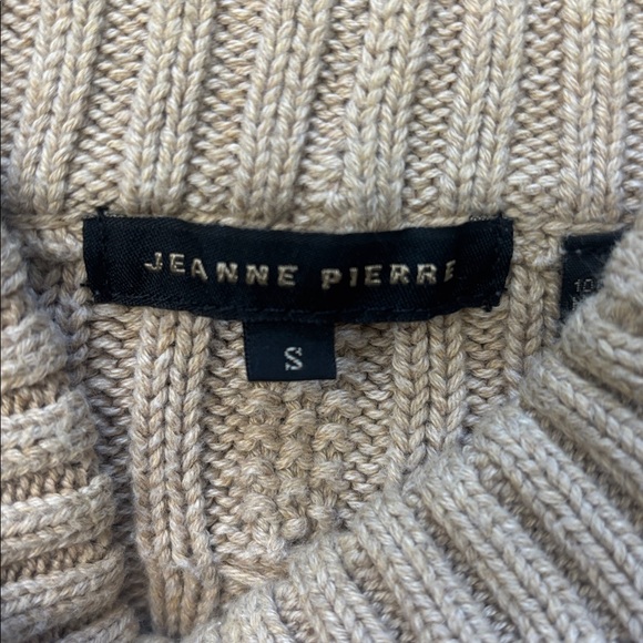 Jeanne Pierre oatmeal cable knit mock turtleneck sweater, size small, GUC - Picture 2 of 8